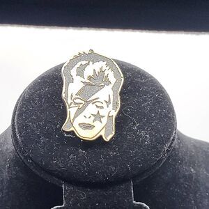 David Bowie Ziggy Stardust Pin
